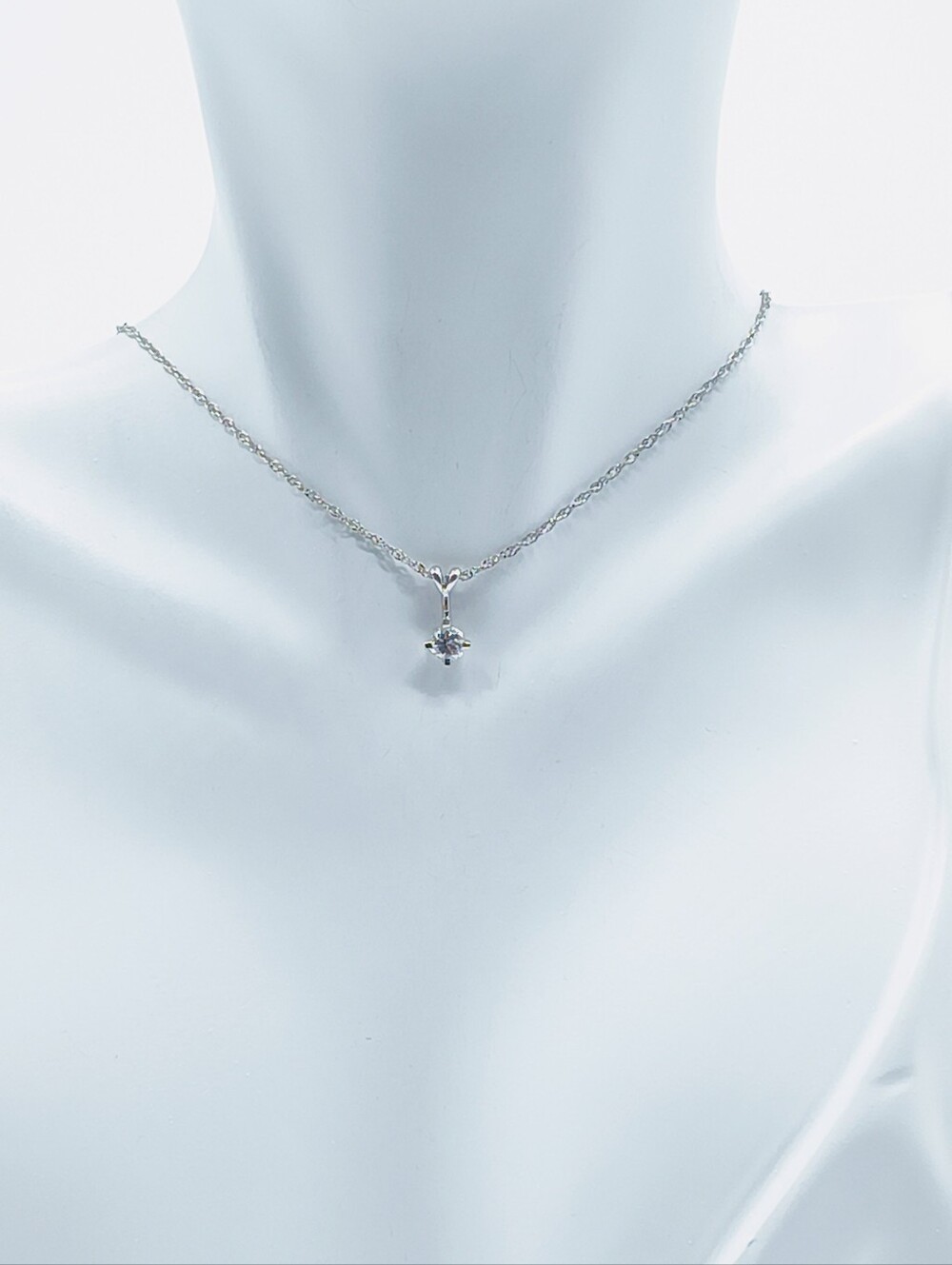 Vintage 14k White Gold CZ Solitaire Pendant Necklace